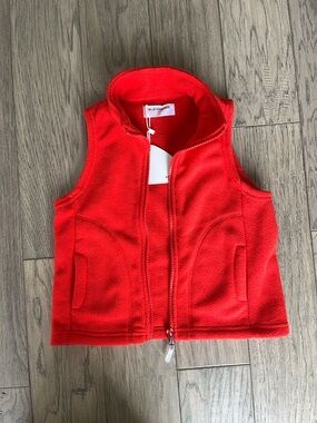NWT Mud Kingdom Red Fleece Zip-Front Vest 3t
